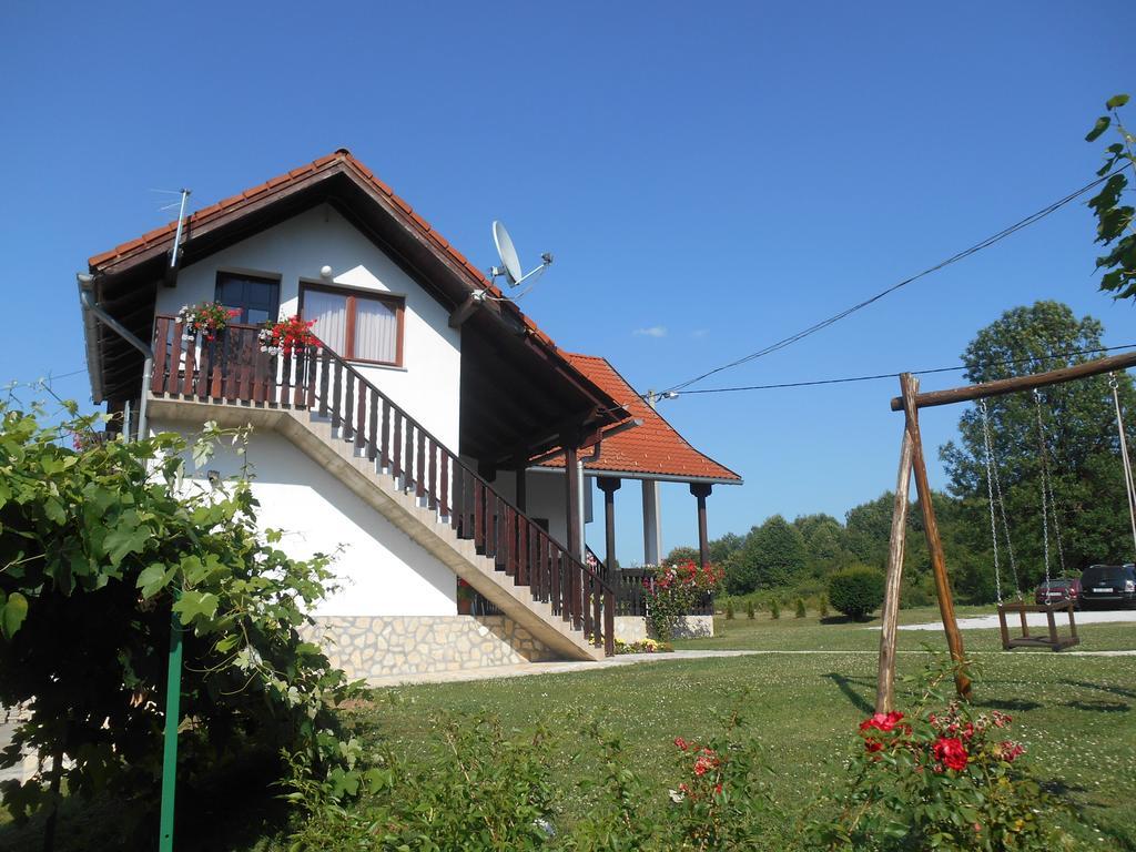 Guesthouse Andja Smoljanac Extérieur photo